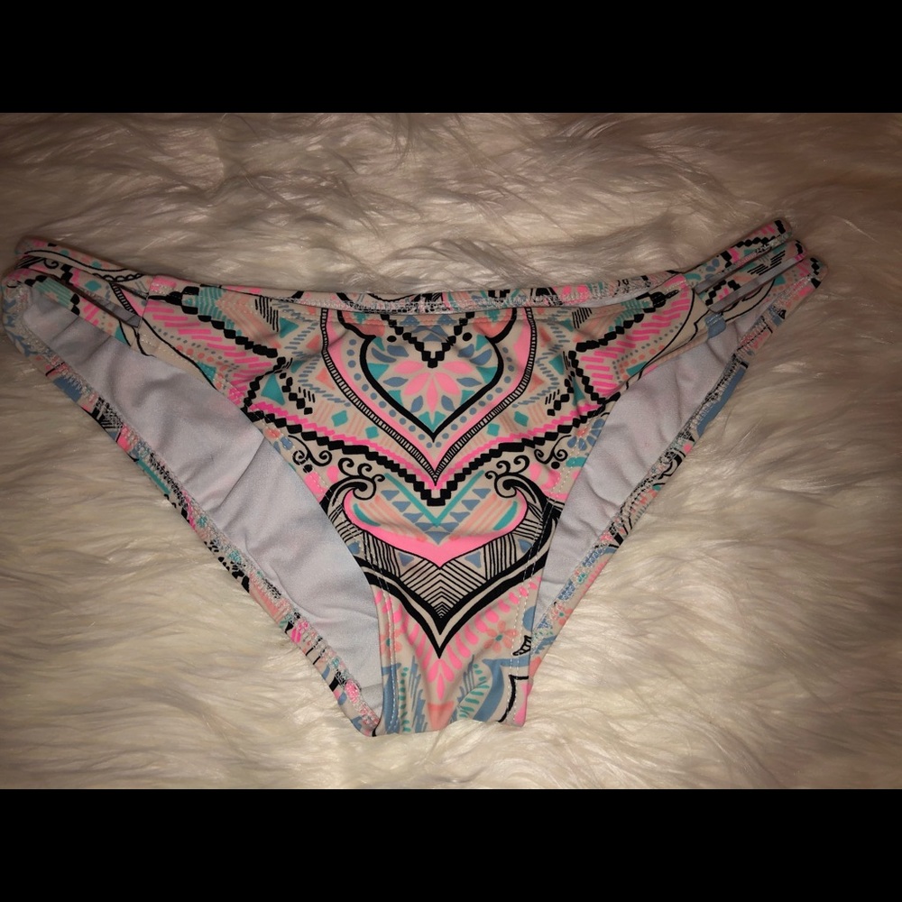 Target bikini bottoms size medium!!
